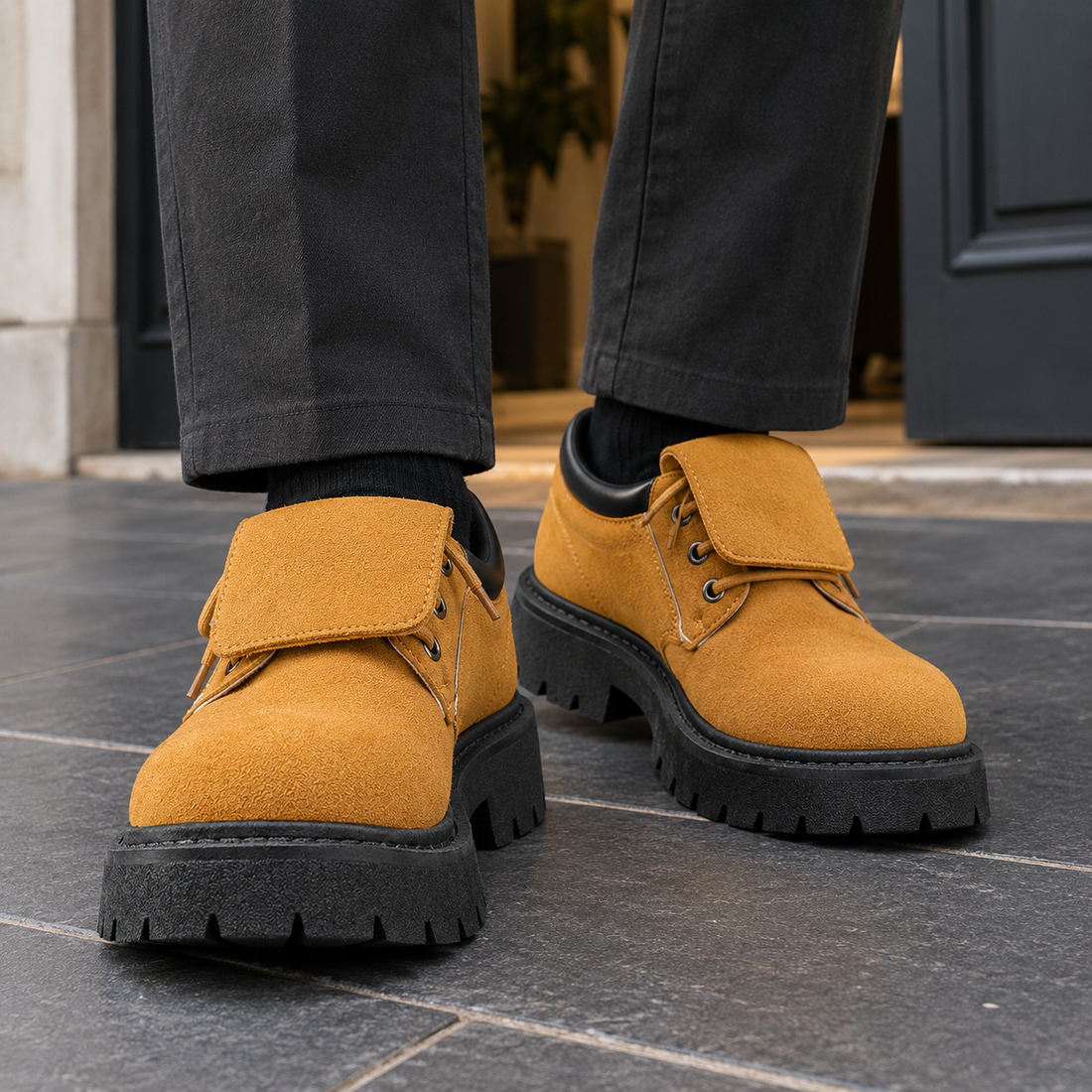 Ostuni Suede Derby Shoes - Tan