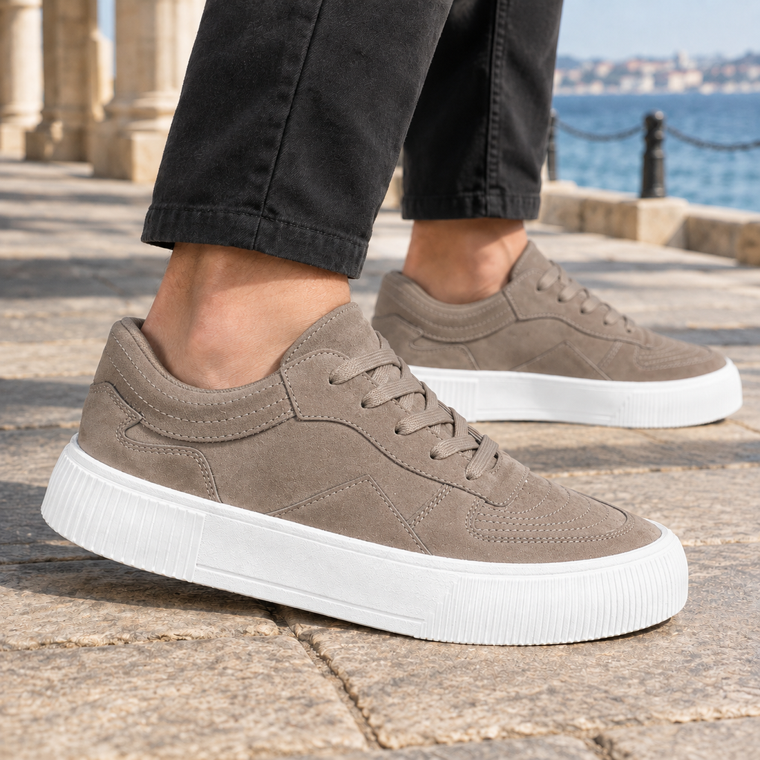 Albizzi Suede Sneakers - Taupe