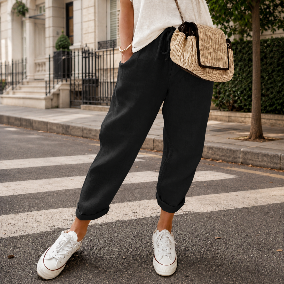 Dahlia-Mae Relaxed Pants - Black