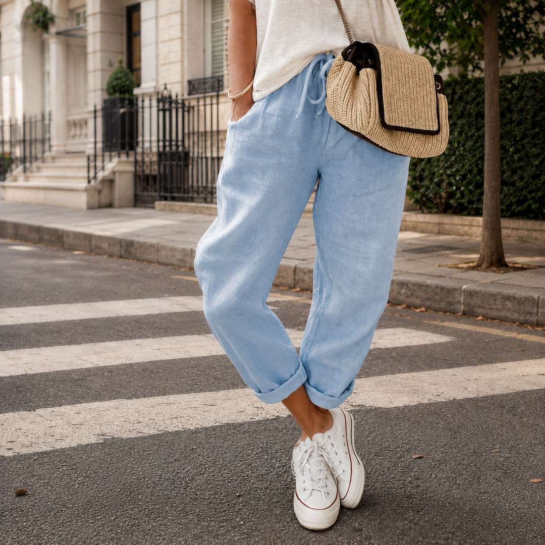 Dahlia-Mae Relaxed Pants - Blue